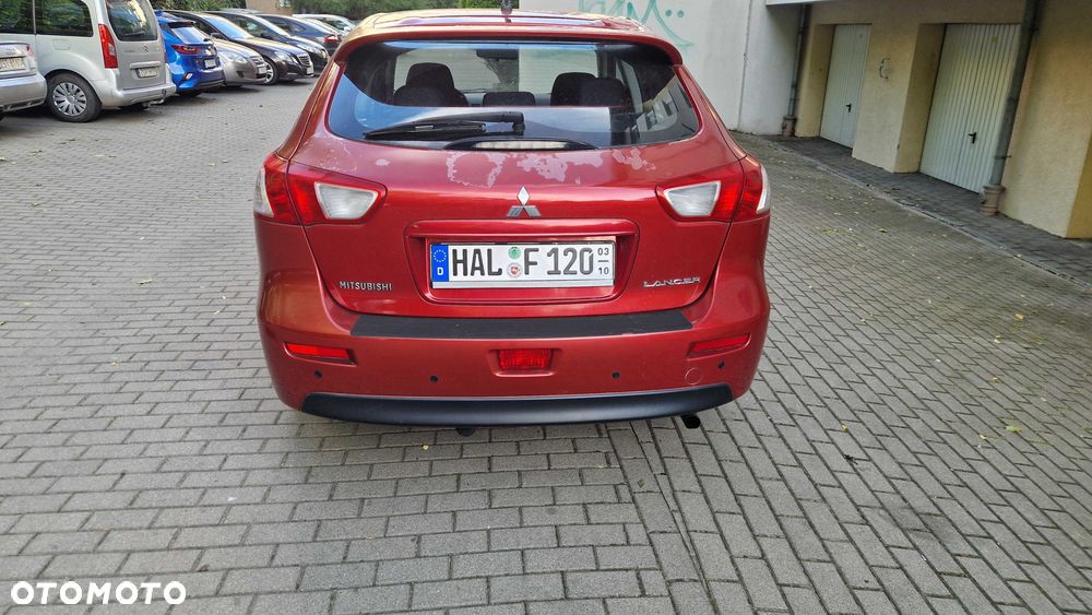 Mitsubishi Lancer - 8