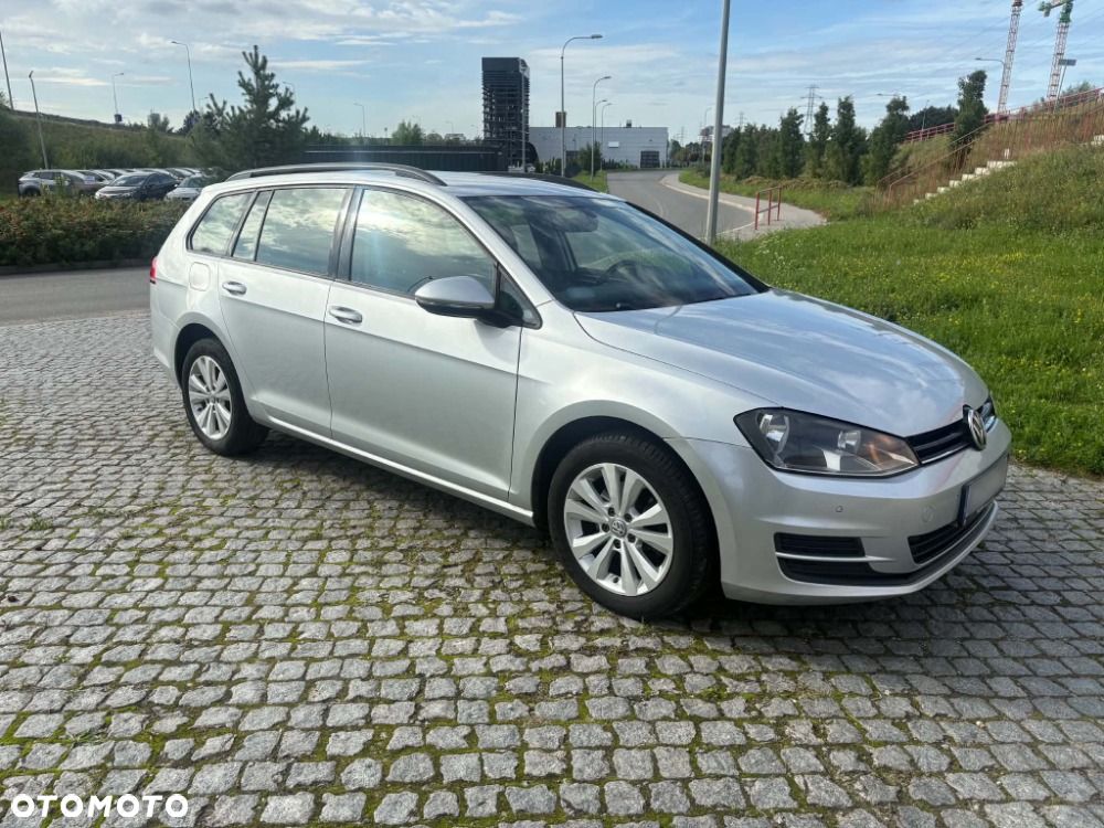Volkswagen Golf 1.6 TDI BMT Comfortline - 3