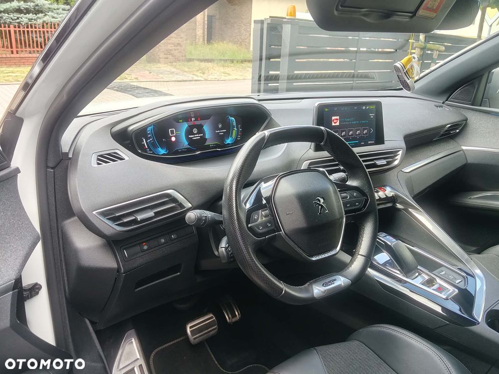 Peugeot 3008 1.6 PureTech GT S&S EAT8 - 19
