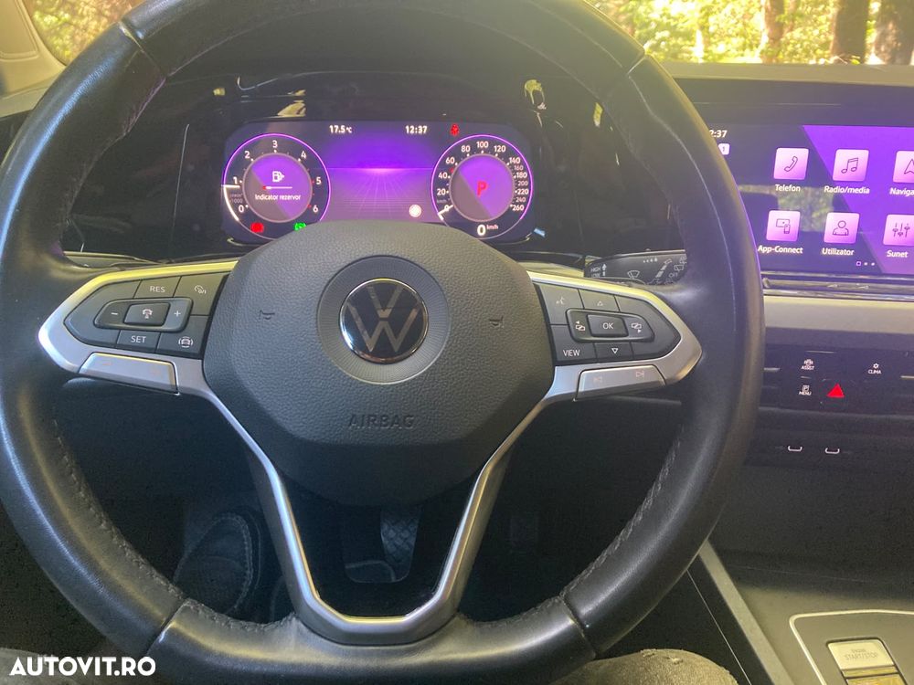 Volkswagen Golf - 7