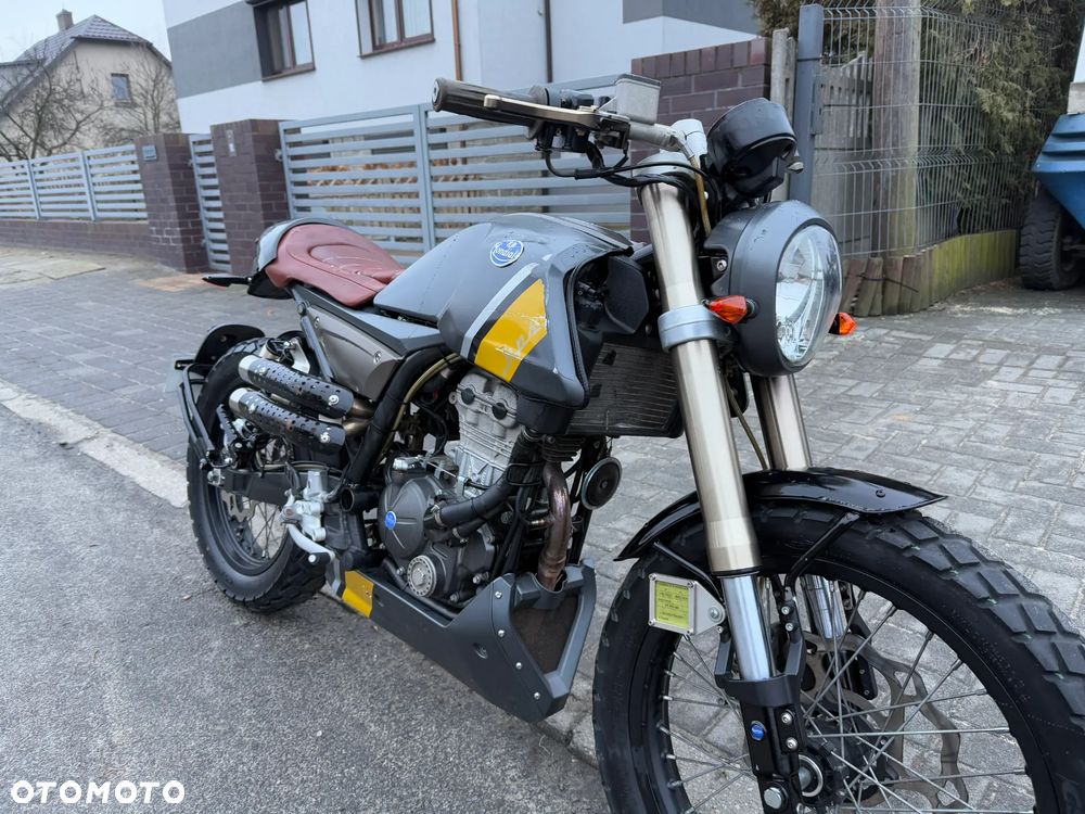 Mondial HPS 125 - 19