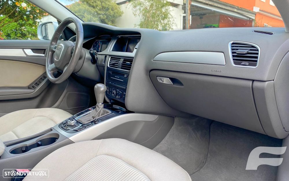 Audi A4 Avant 2.0 TDI Advance Multitronic - 11