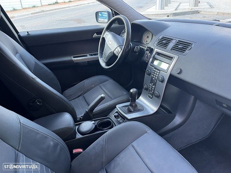 Volvo V50 2.0 D Nível 1 - 12