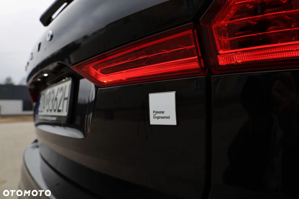 Volvo XC 60 T8 AWD Polestar Engineered - 33