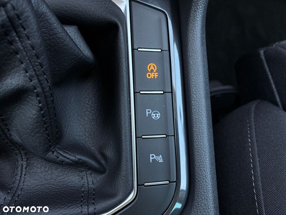 Volkswagen Tiguan 1.5 TSI EVO Elegance DSG - 28