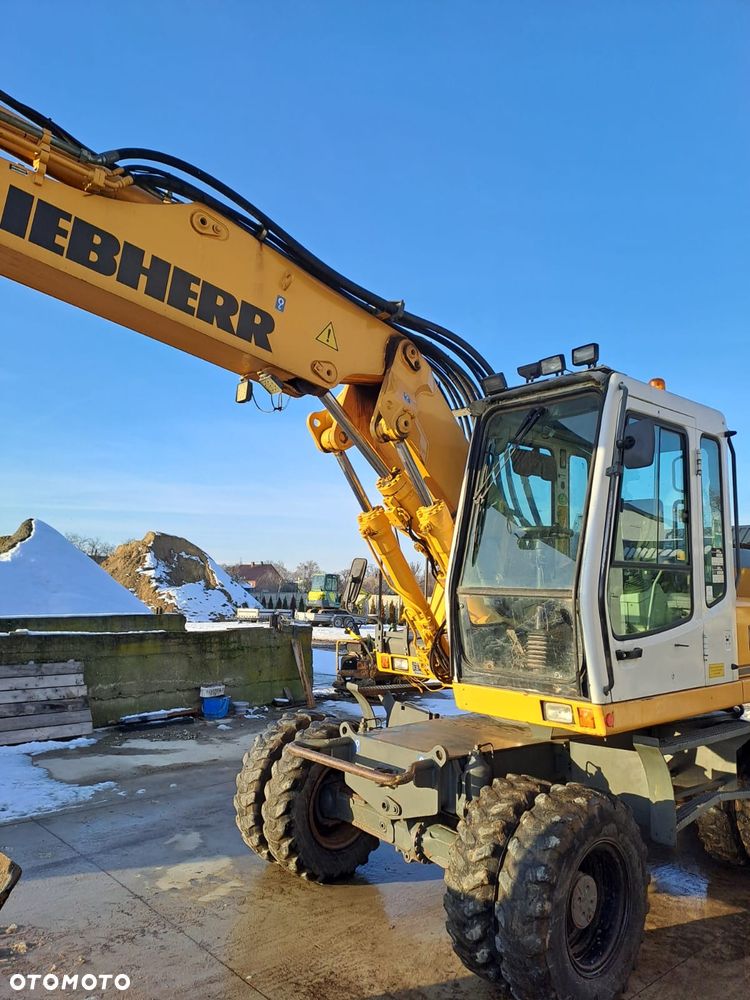Liebherr A900B Litronic - 16