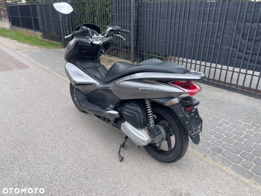 Honda PCX - 7
