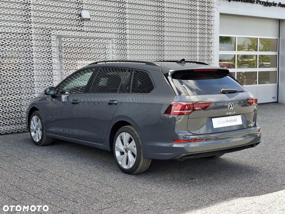 Volkswagen Golf - 5