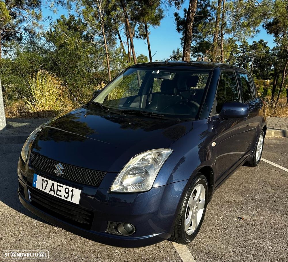 Suzuki Swift 1.3 16V GA - 3