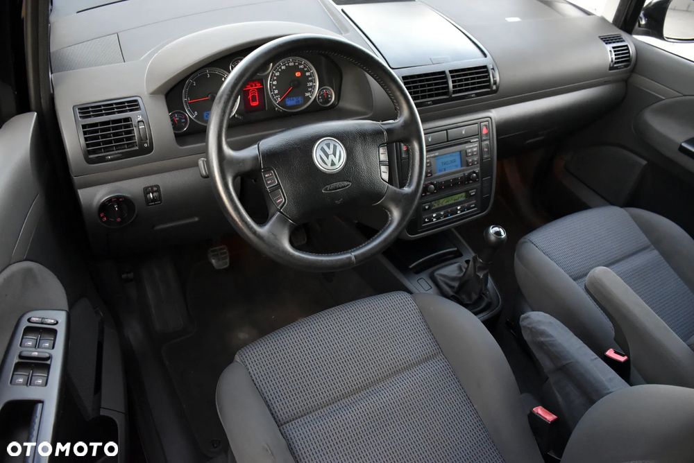 Volkswagen Sharan 1.9 TDI Comfortline - 5