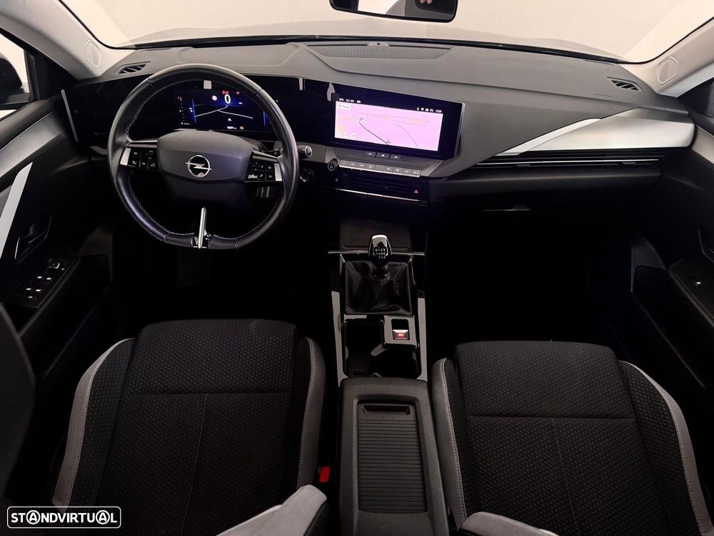 Opel Astra 1.2 T Edition - 4