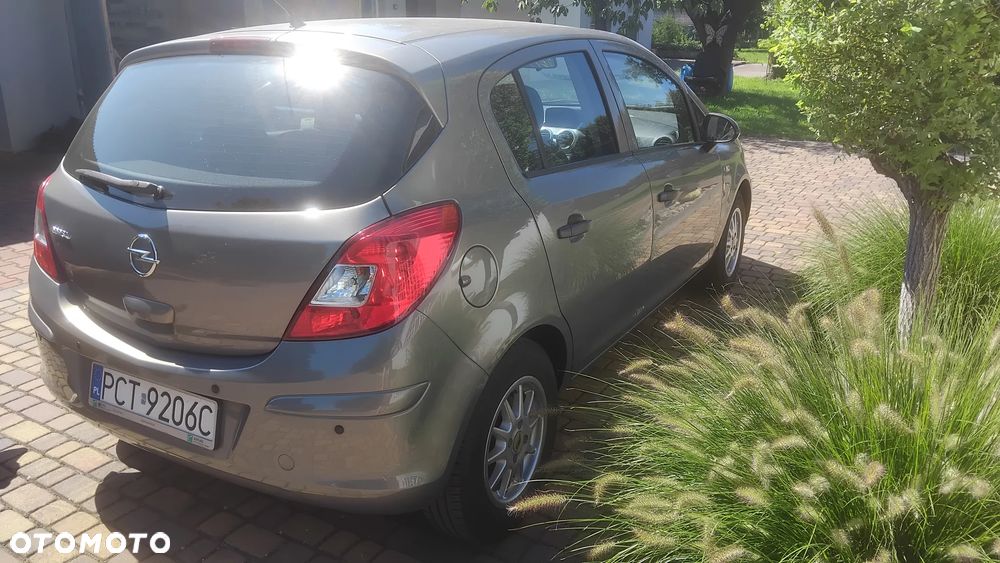Opel Corsa - 6