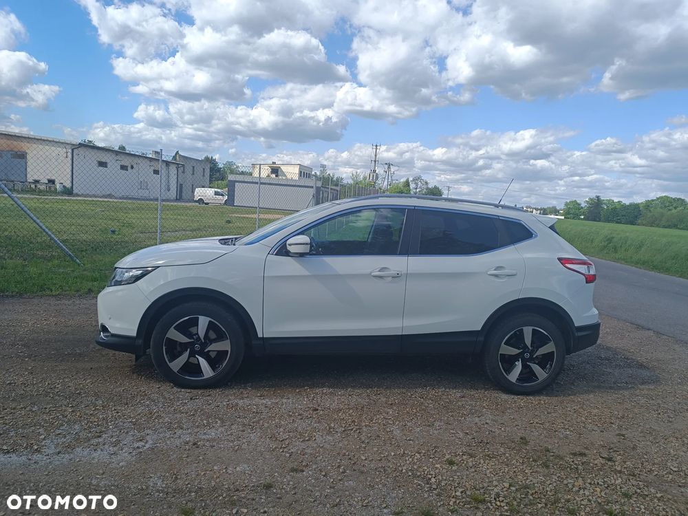 Nissan Qashqai 1.2 DIG-T N-Connecta EU6 - 1