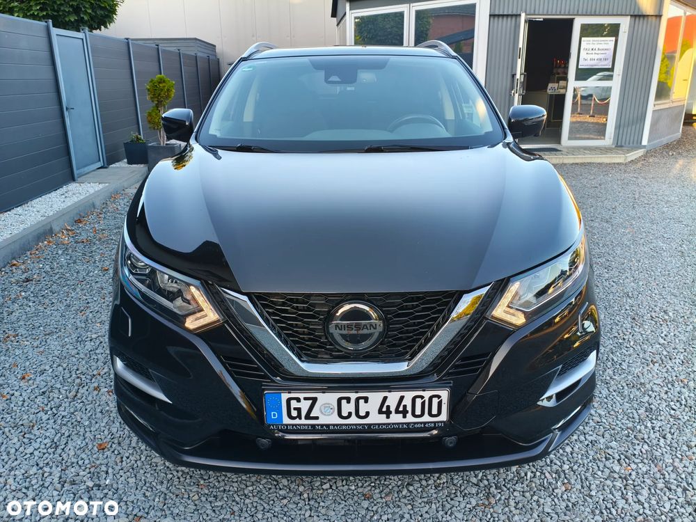 Nissan Qashqai - 2