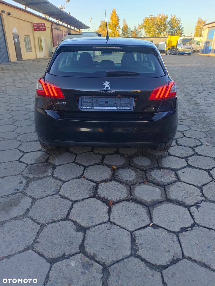 Peugeot 308 - 6