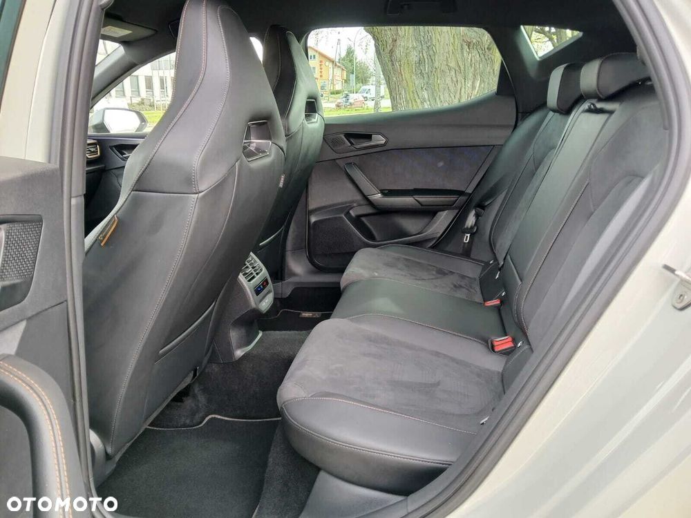 Cupra Leon 1.5 eTSI mHEV DSG - 9