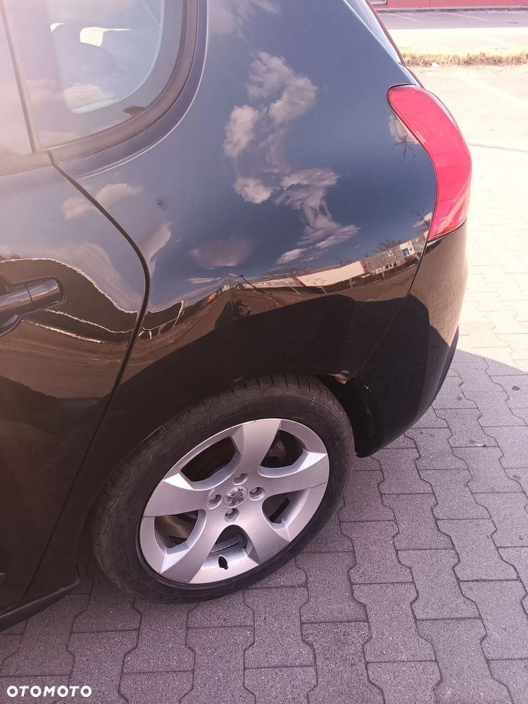 Peugeot 3008 1.6 HDi Premium - 15