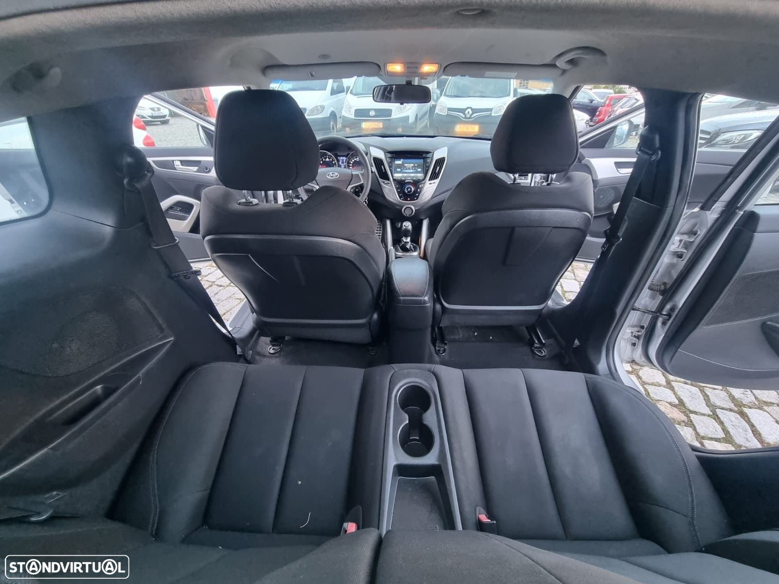 Hyundai Veloster 1.6 GDi Blue Style - 16