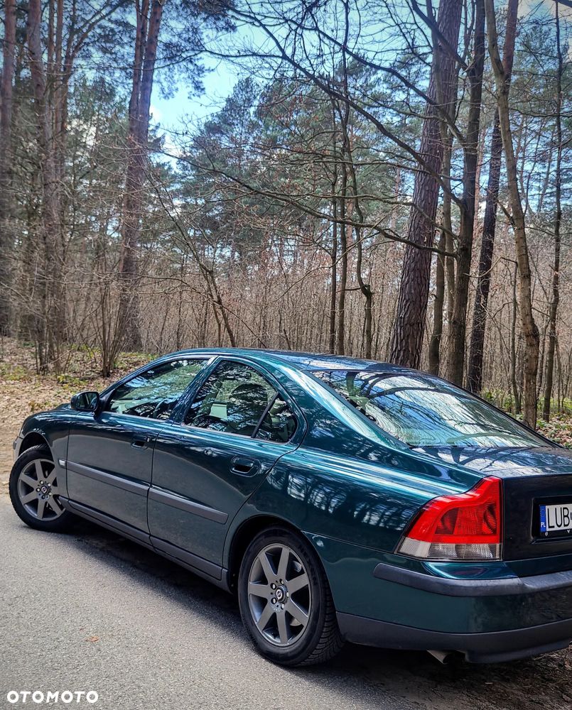 Volvo S60 2.4 - 6