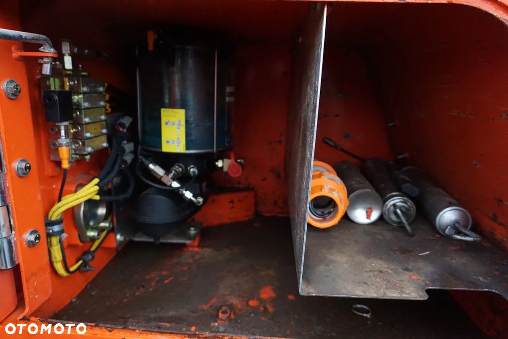 Liebherr 924 LC - 14