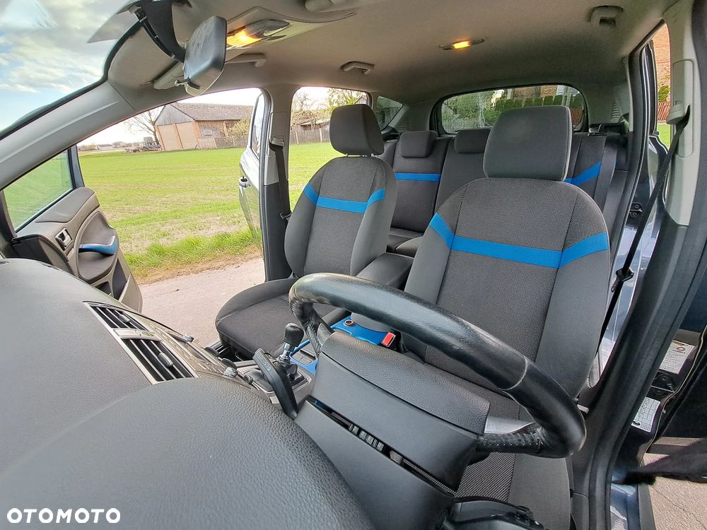 Ford Kuga 2.0 TDCi Trend - 11