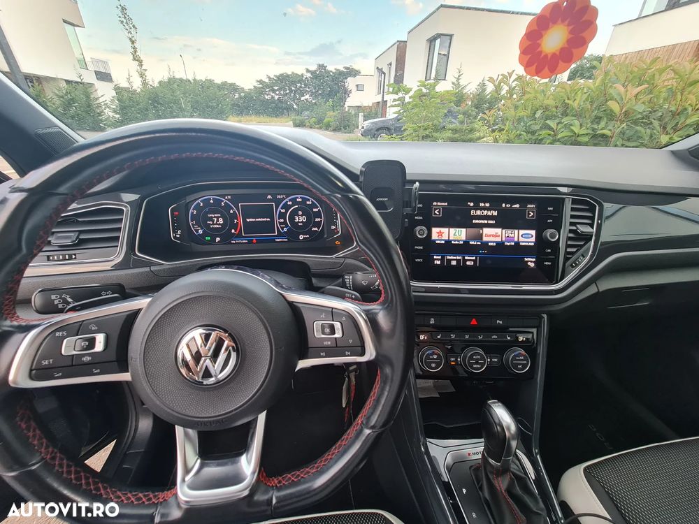 Volkswagen T-Roc - 7