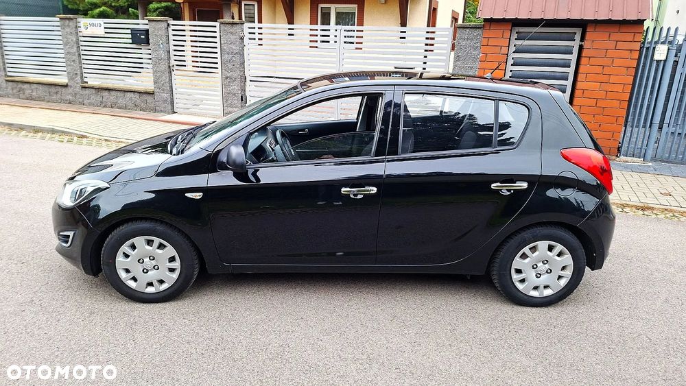 Hyundai i20 1.2 Intro Edition - 31