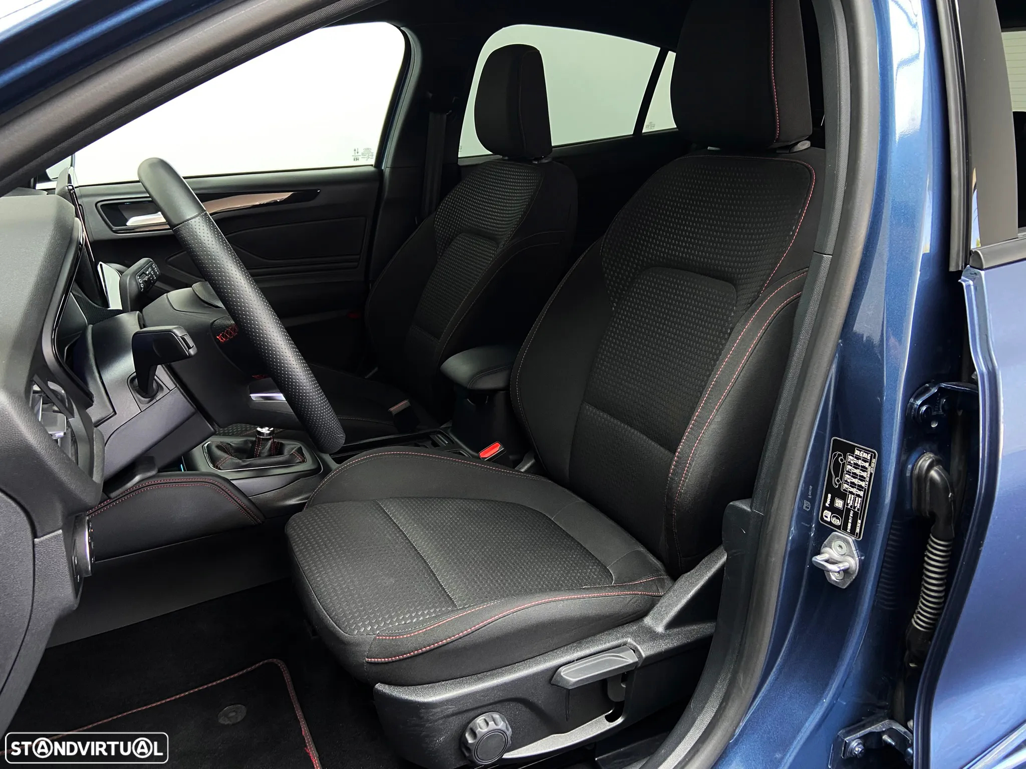 Ford Focus 1.0 EcoBoost ST-Line - 9