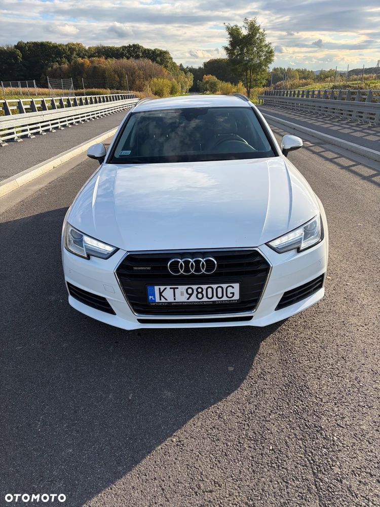 Audi A4 Avant - 10