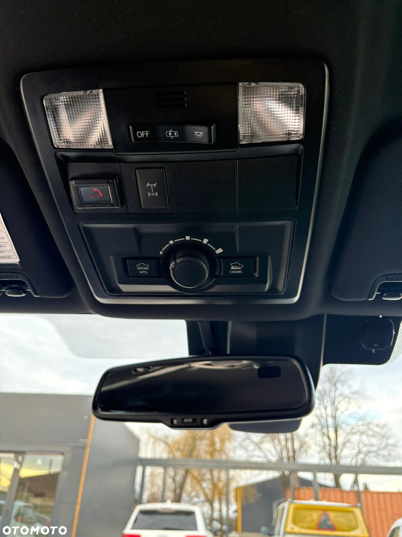 Toyota Tacoma - 16