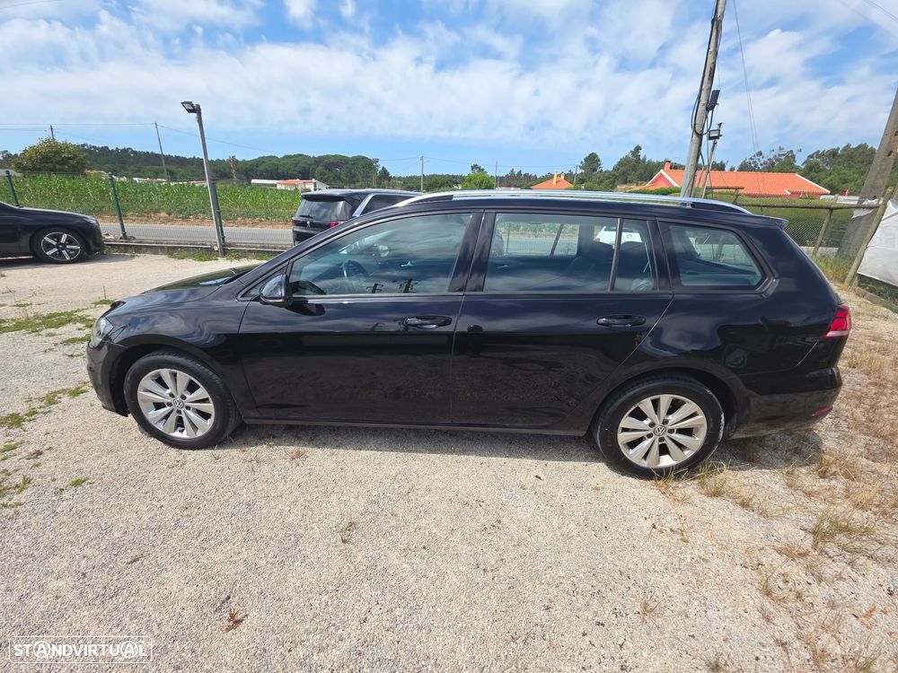 VW Golf Variant 1.6 TDi Confortline - 8