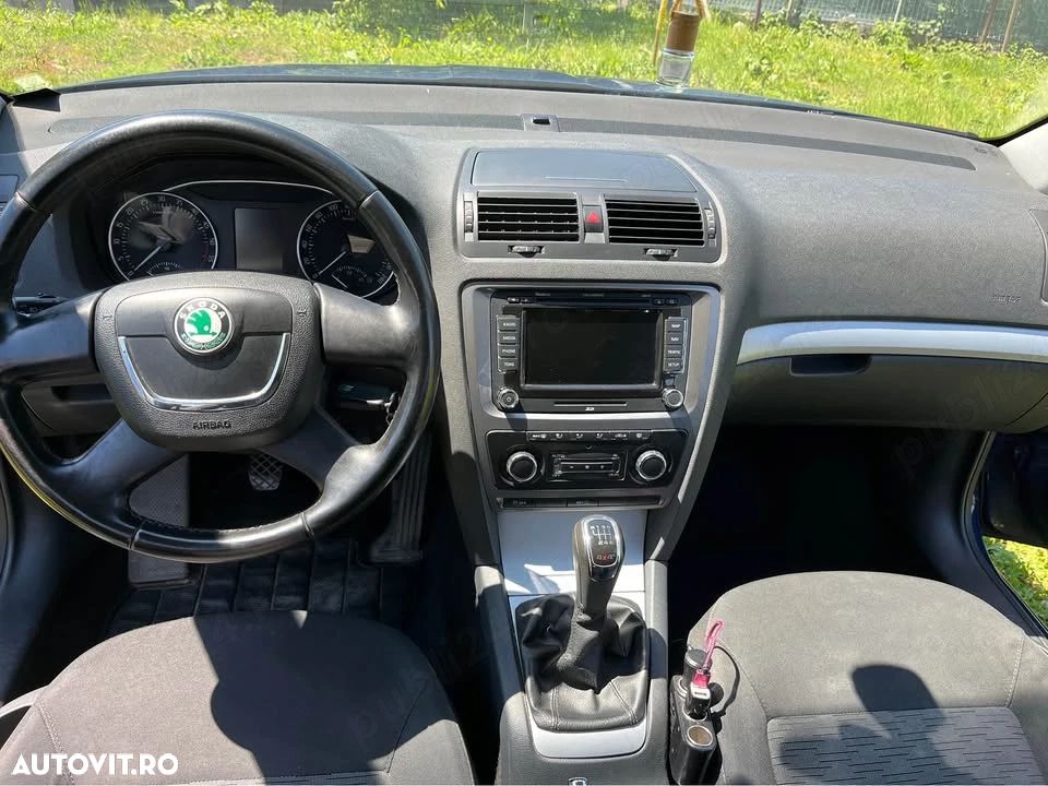 Skoda Octavia 2.0 TDI Drive - 1