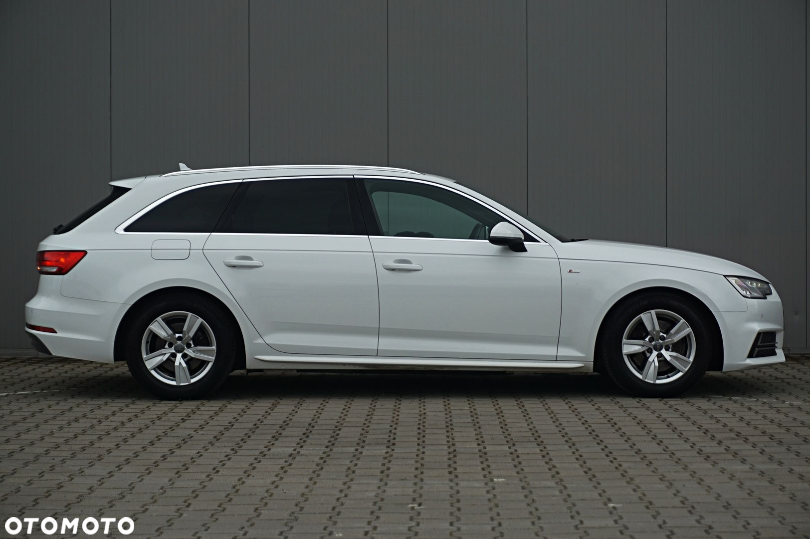 Audi A4 - 5