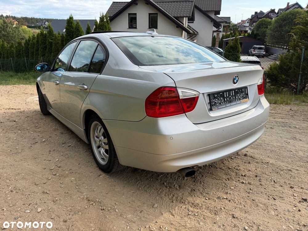 BMW Seria 3 318i Edition Sport - 7