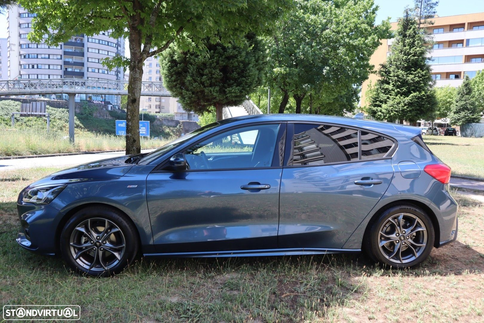 Ford Focus 1.0 EcoBoost MHEV ST-Line - 5