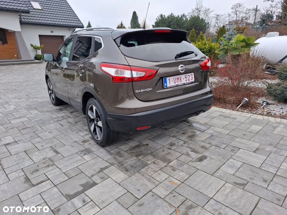 Nissan Qashqai 1.5 dCi TEKNA+ - 8