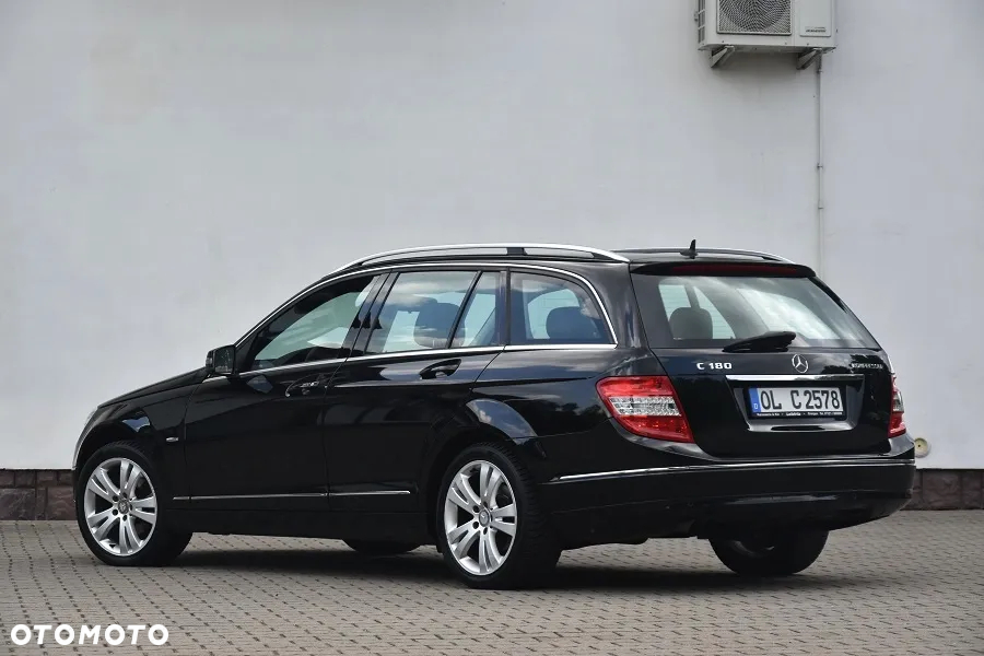 Mercedes-Benz Klasa C 180 T Kompressor Automatik Avantgarde - 13