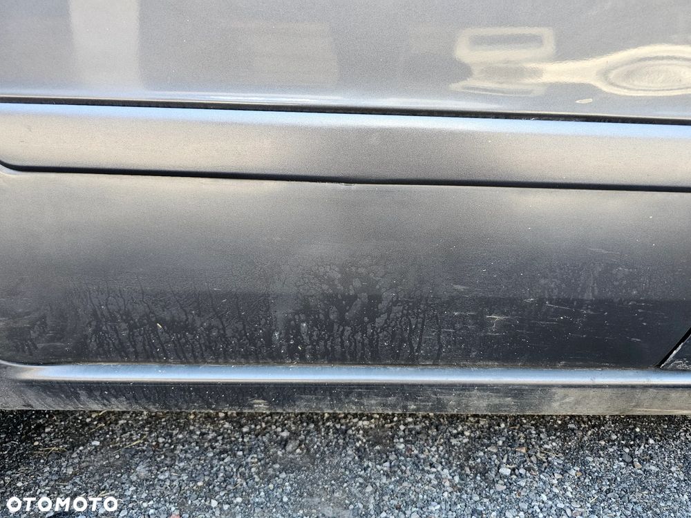 DRZWI PRAWY TYŁ TYLNE PRAWE OPEL ZAFIRA B Z177 - 12