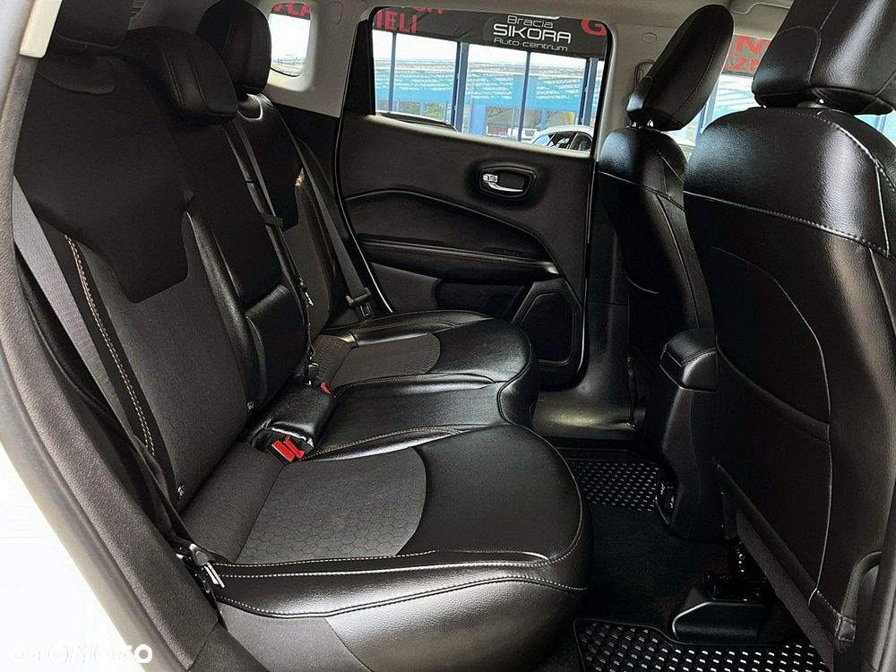 Jeep Compass 1.4 TMair Limited FWD S&S - 13