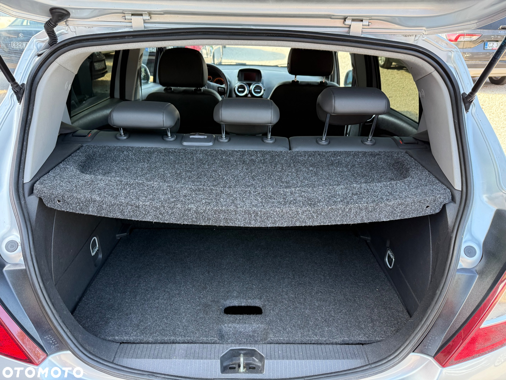Opel Corsa 1.2 16V Color Edition EasyTronic - 17