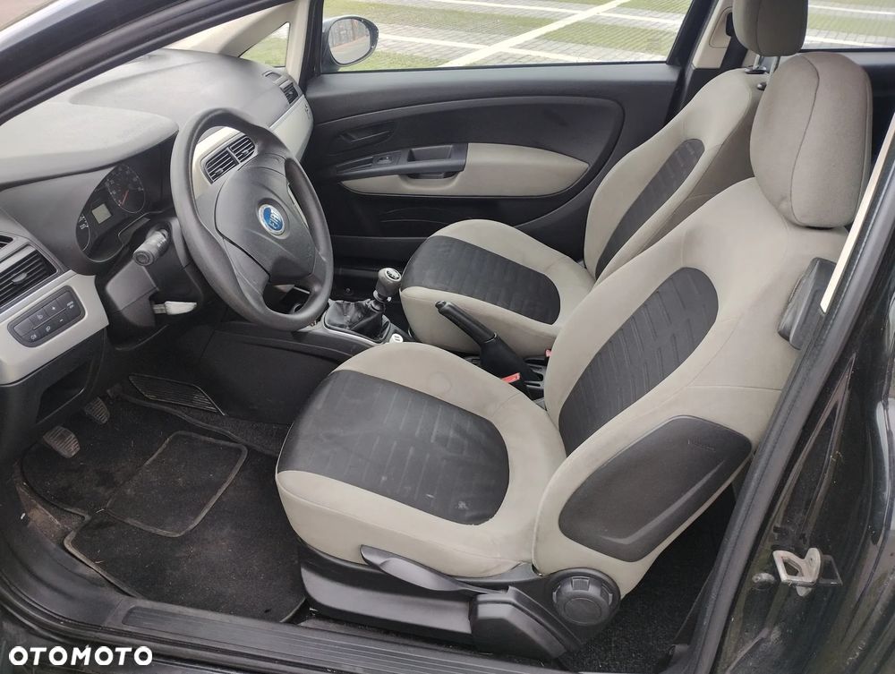 Fiat Punto - 10