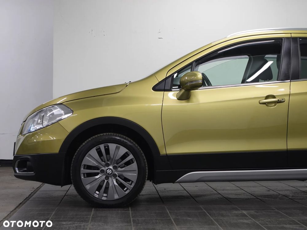 Suzuki SX4 S-Cross 1.6 VVT 4x4 Comfort - 17