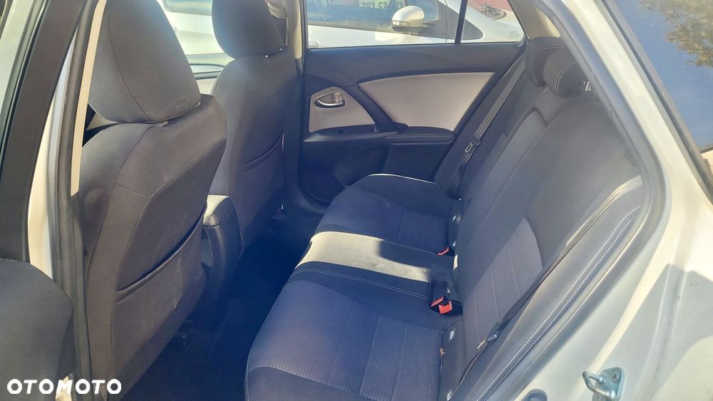 Toyota Avensis Touring Sports 1.8 Edition-S - 7