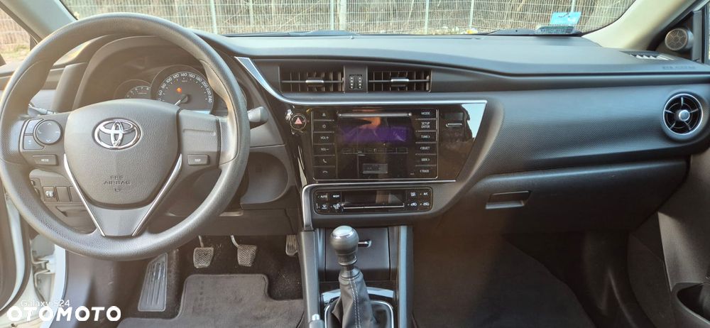Toyota Auris 1.6 Active - 8