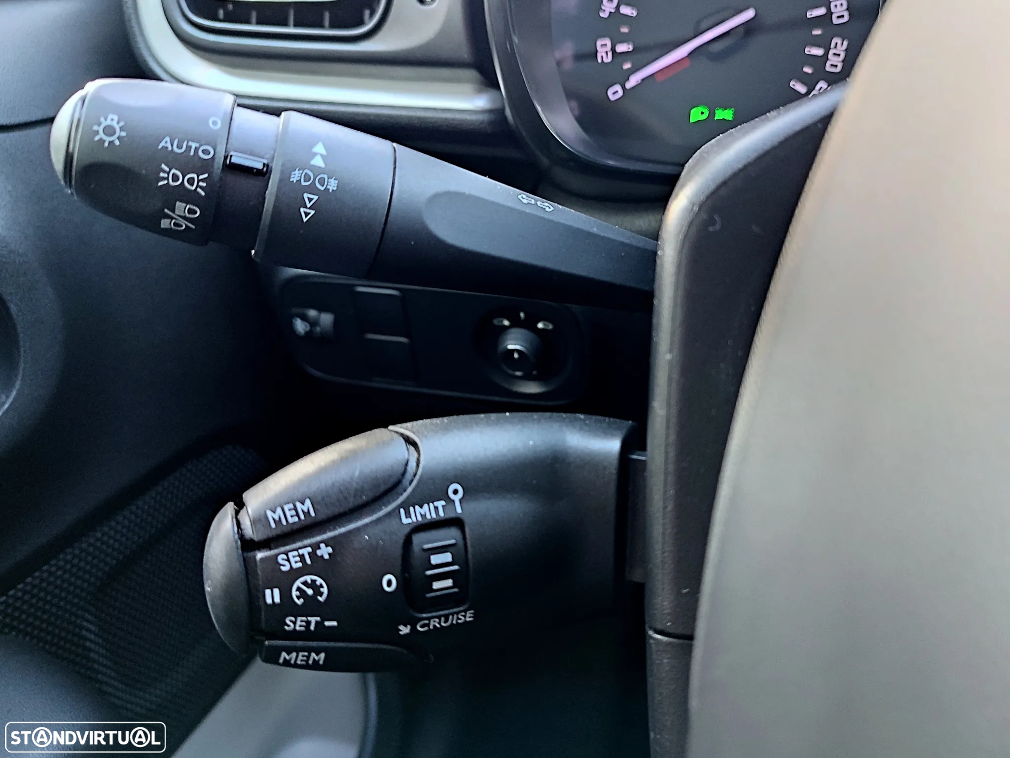 Citroën C3 1.2 PureTech C-Series - 23
