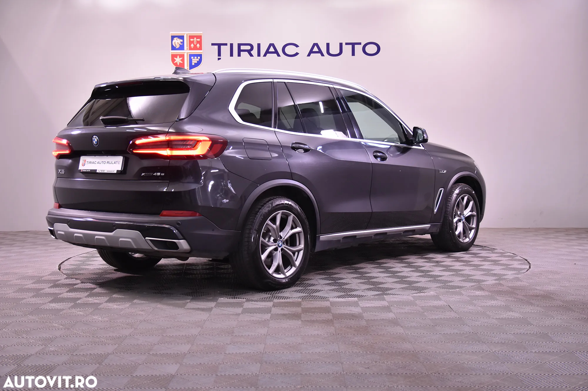 BMW X5 xDrive45e - 5