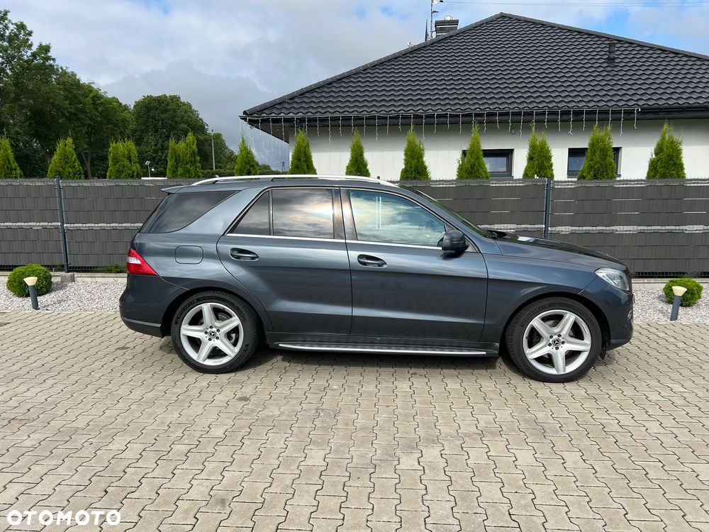 Mercedes-Benz ML 350 BlueTEC 4-Matic - 8