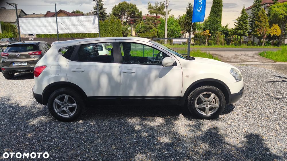 Nissan Qashqai 2.0 Tekna - 8