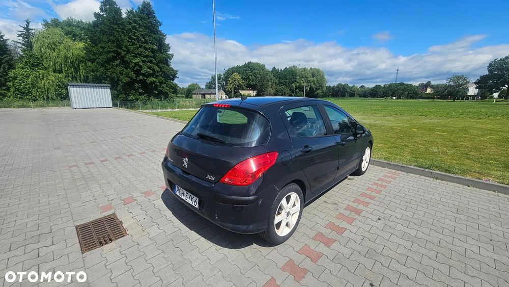 Peugeot 308 - 18