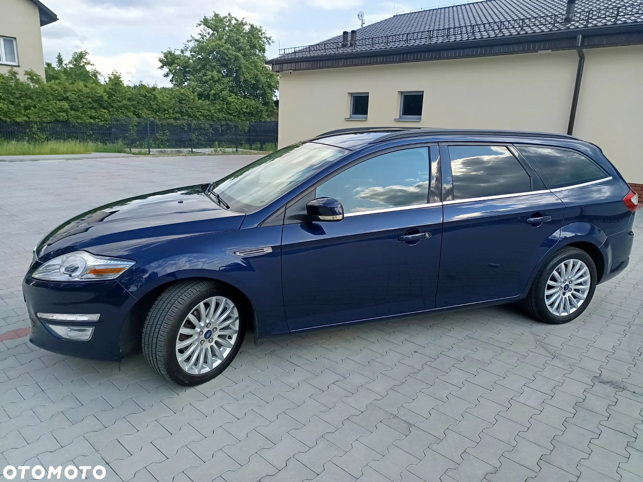 Ford Mondeo - 33